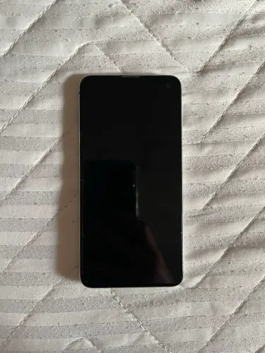 Sansung Galaxy S10e para retirada de peças