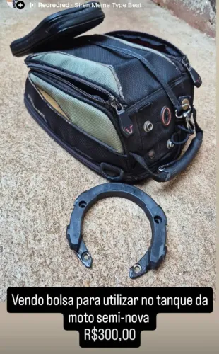 Bolsa para utilizar no tanque da moto porta acessório.
