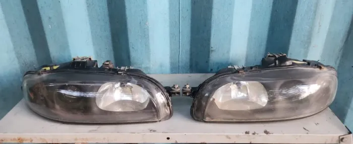 Par Farol Fiat Marea Brava 98 08 Lente Vidro Mascara Negra