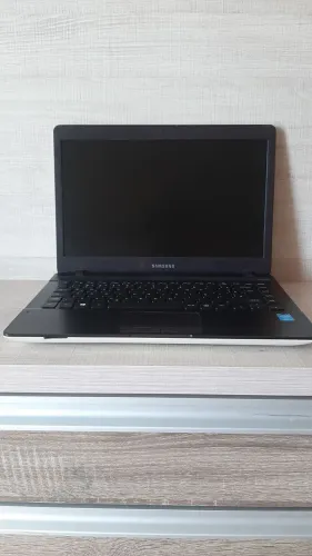 DEFEITO notebook samsung np370e4k
