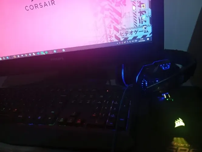 Computador + periféricos
