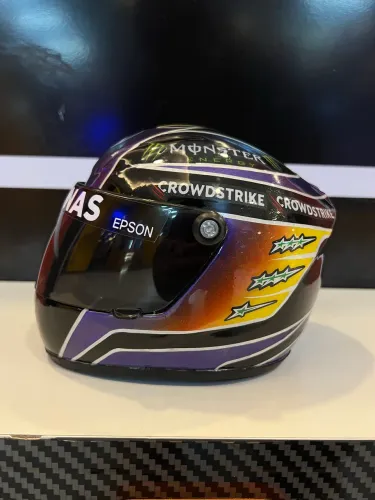 MINIATURA CAPACETE HAMILTON