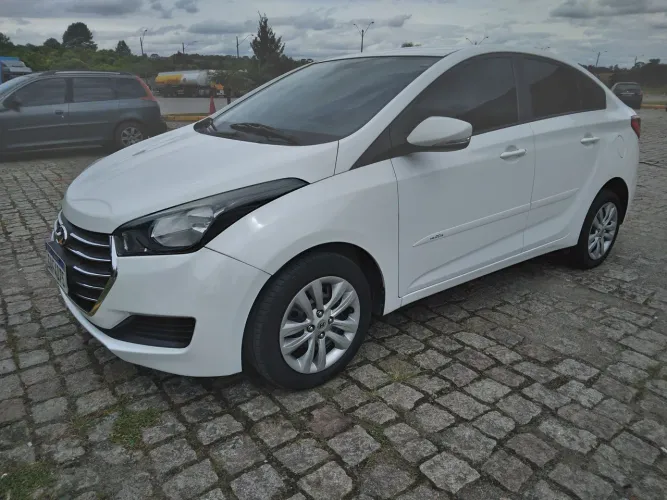 Hyundai HB20S C.plus/c.style1.0 Flex 12V Mec. 4P 2018
