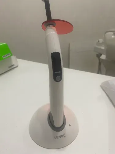 FOTOPOLIMERIZADOR ODONTOLÓGICO