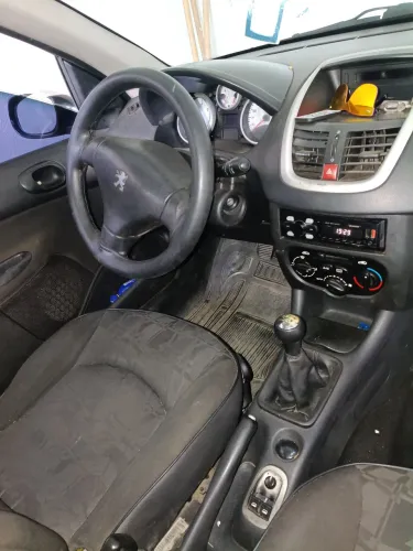 Peugeot 207 XR Sport 1.4 Flex 8V 5P 2011