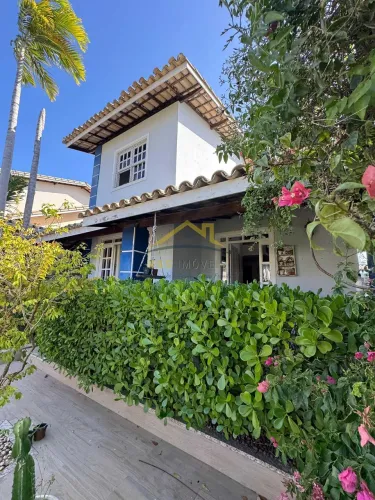 Casa Condomínio 3 suítes Piscina Lauro de Freitas Baixouu 799 mil