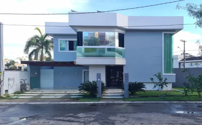 Casa à Venda no Vale dos Cristais Macaé, 280m², 3 Quartos, 2 Suítes