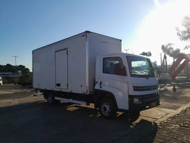 Volkswagen 6.160 4x2 2019/2020 Vamos Seminovos Chapecó