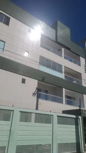 Apartamento mobiliado na Areia Branca