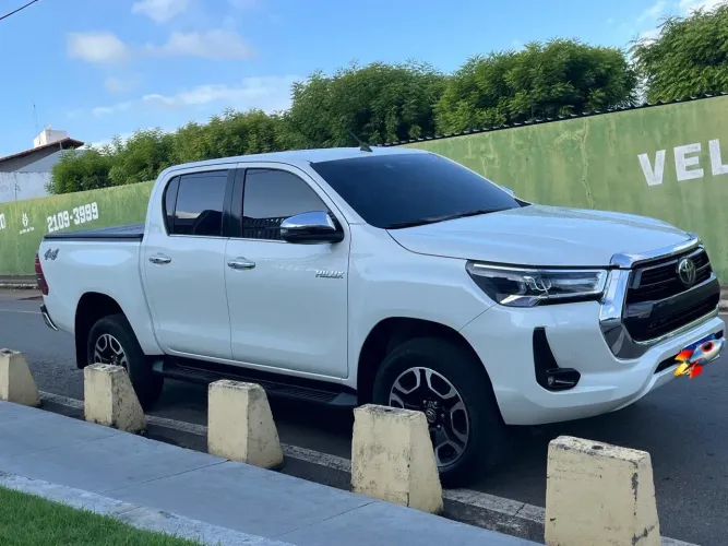 Toyota Hilux CD SRX 4X4 2.8 TDI 16V Diesel Aut. 2021