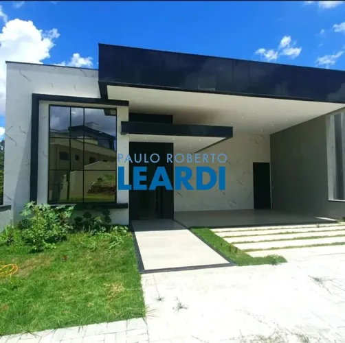 CASA EM CONDOMÍNIO - MONT ALCINO - SP
