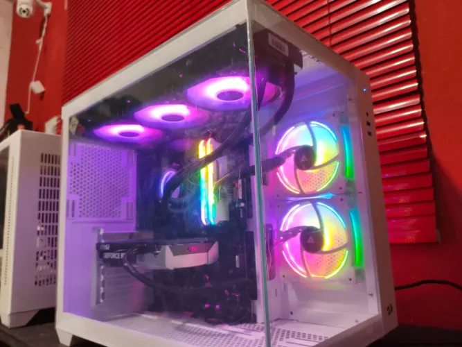 RYZEN 7 5800X B550 MAG ATX WC360MM VENDO/TROCO