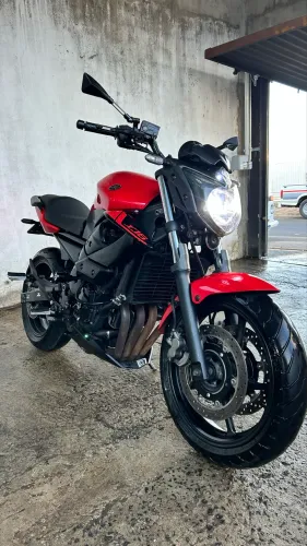 YAMAHA XJ6 600cc - CAUTELAR 100%