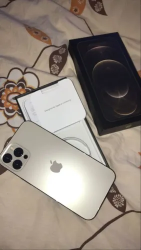 Celular iPhone 12 pro max
