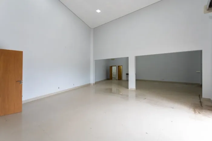 Sala Comercial Avenida V-5 Cidade Vera Cruz, Aparecida de Goiânia - GO.