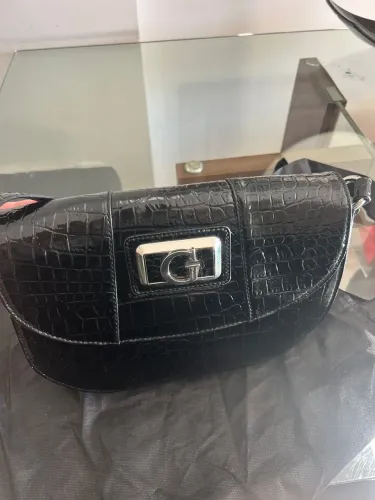 Bolsa guess original sem uso zero !!!