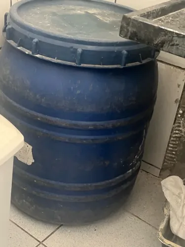 Bombona de 200 litros