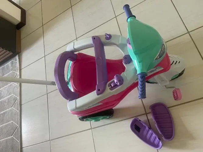 Carrinho de passeio infantil