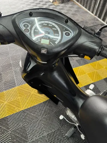 Honda biz +125 9.000
