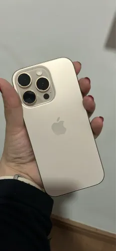 iPhone 16 pro desert 96%