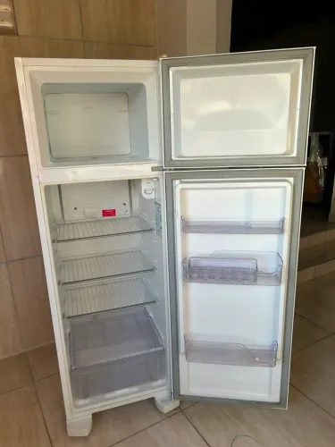 Geladeira fros free