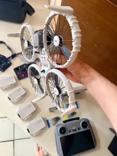 Vendo drone DJI FLIP FLY MORE COMPLETO + LENTES