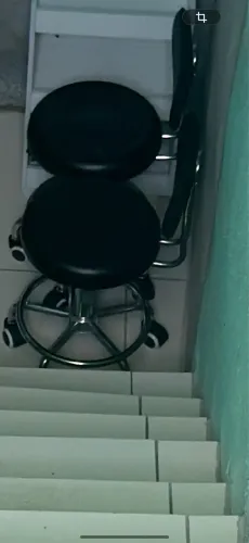 Cadeira giratória 200 (duas)