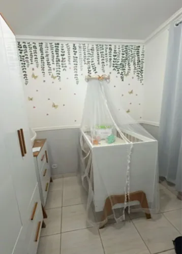 Berço Mini Cama Completo com Colchão e Suporte para Mosquiteiro