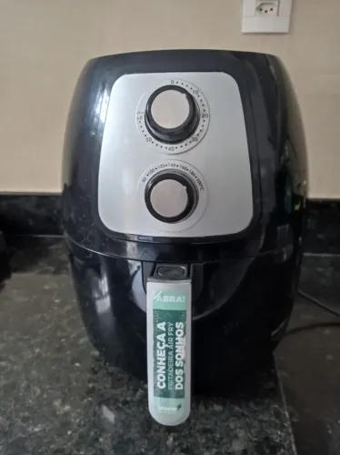 Vendo ou troco Aierfryer bem conservada