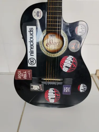 Violão elétrico Gianini
