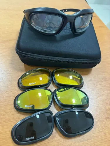 Óculos Tático com 4 jogos de lentes