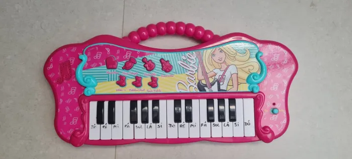 Teclado infantil Barbie