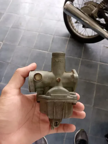 Vendo carburador cg 99