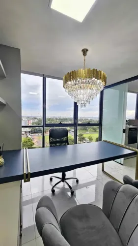 Sala Comercial Mobiliada com 45m² para Locação no Georgina Business Park