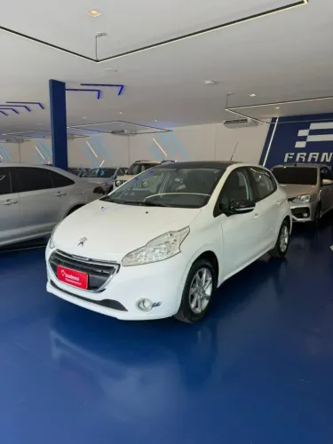 Peugeot 208 Allure 1.5 Flex 8V 5P 2014
