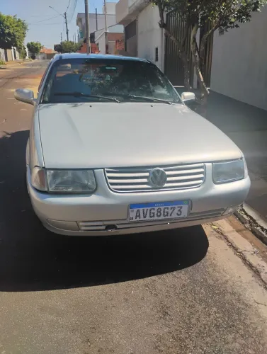 Volkswagen Santana 1.8 MI (álcool) 2001