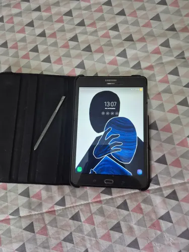 Samsung Galaxy TAB A 8.0 COM S PEN