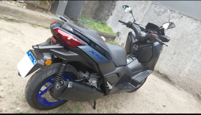 Vendo Yamaha xmax Connect ano 2025