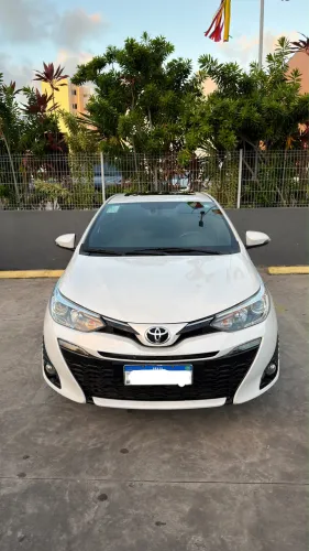 Toyota Yaris XLS Connect 1.5 Flex 16V 5P AUT 2022