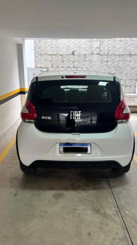 Imagem de Fiat Mobi Like 1.0 Fire Flex 5P. 2023