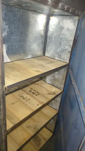 Armário de ferro para guarda máquina de solda ou ferramentas