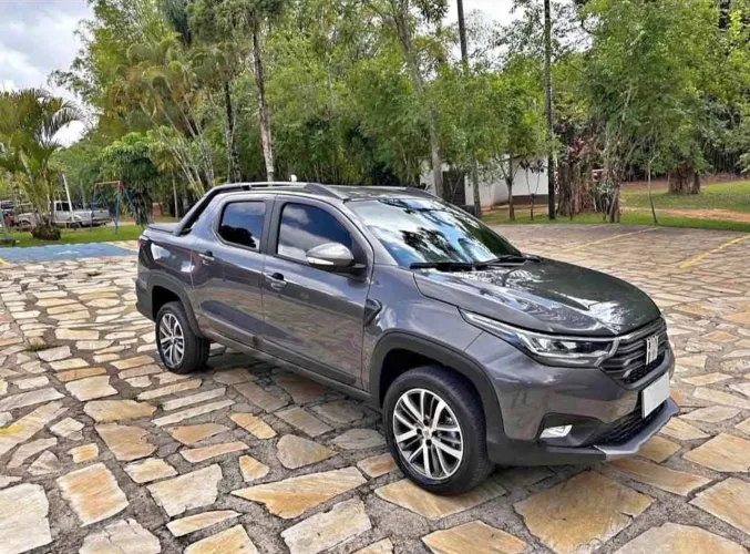 Fiat Strada Volcano 1.3 Flex 8V CD Aut. 2023