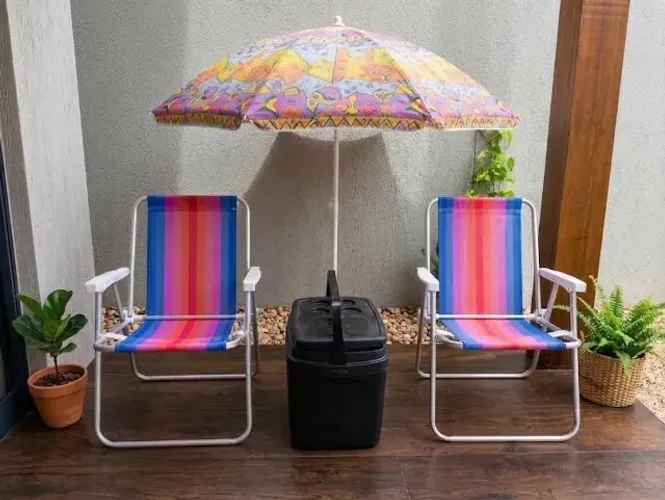 Vendo Kit praia geleira térmica + cadeiras de praia + guarda sol