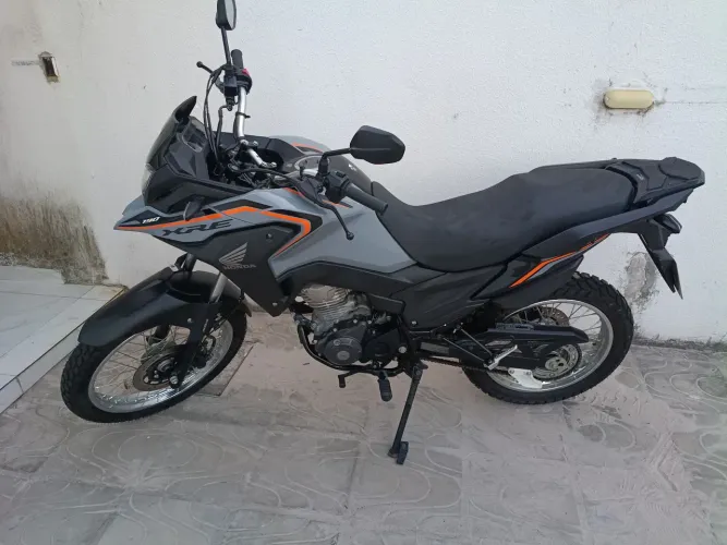MOTO 190 ADVETURE 2025