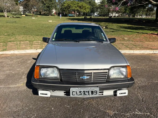 Chevrolet Monza Classic/ Sl/e/sr 1.8 1986