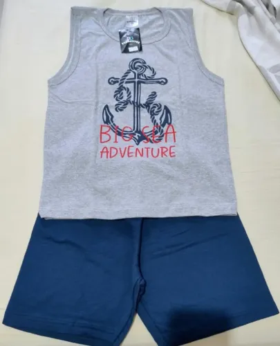 Conjunto Short e Blusa Pequetitos Tamanho 14