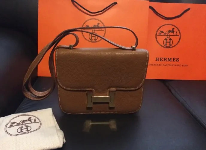Bolsa Hermès Constance Caramelo com Ferragens Ouro
