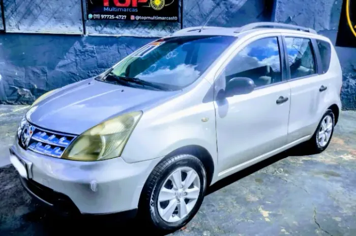 Nissan Livina S 1.6 16V Flex Fuel Mec. 2011