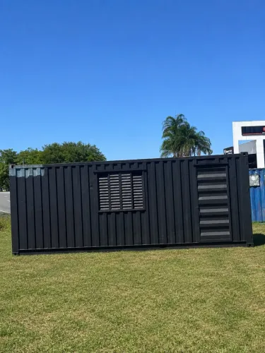 Containers a Venda