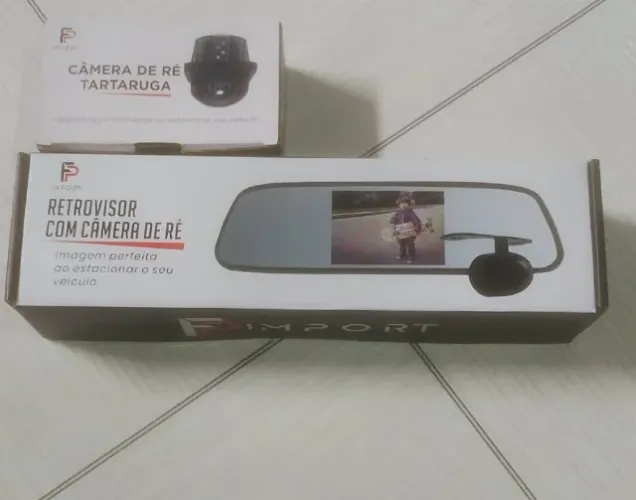 Retrovisor com câmera de ré